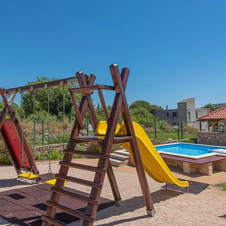 Family Friendly House With A Swimming Pool Pirovac, Sibenik - 24485 Casa vacanze *