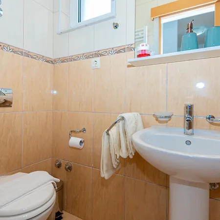 Family Friendly House With A Swimming Pool Pirovac, Sibenik - 24485 Casa vacanze Pirovac
