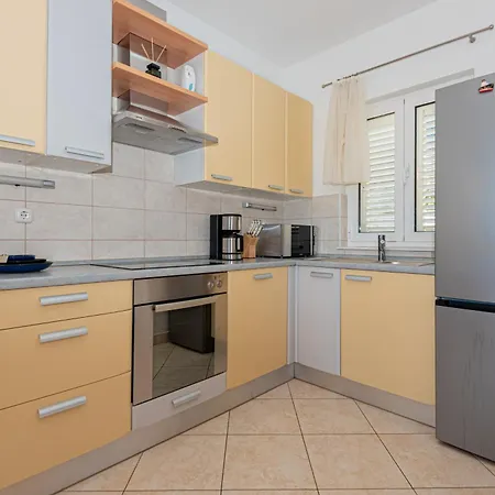Family Friendly House With A Swimming Pool Pirovac, Sibenik - 24485 Casa vacanze