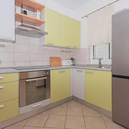 Family Friendly House With A Swimming Pool Pirovac, Sibenik - 24485 Σπίτι διακοπών *